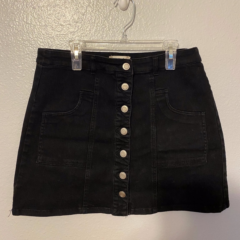 ALTARD STATE black button up skirt
